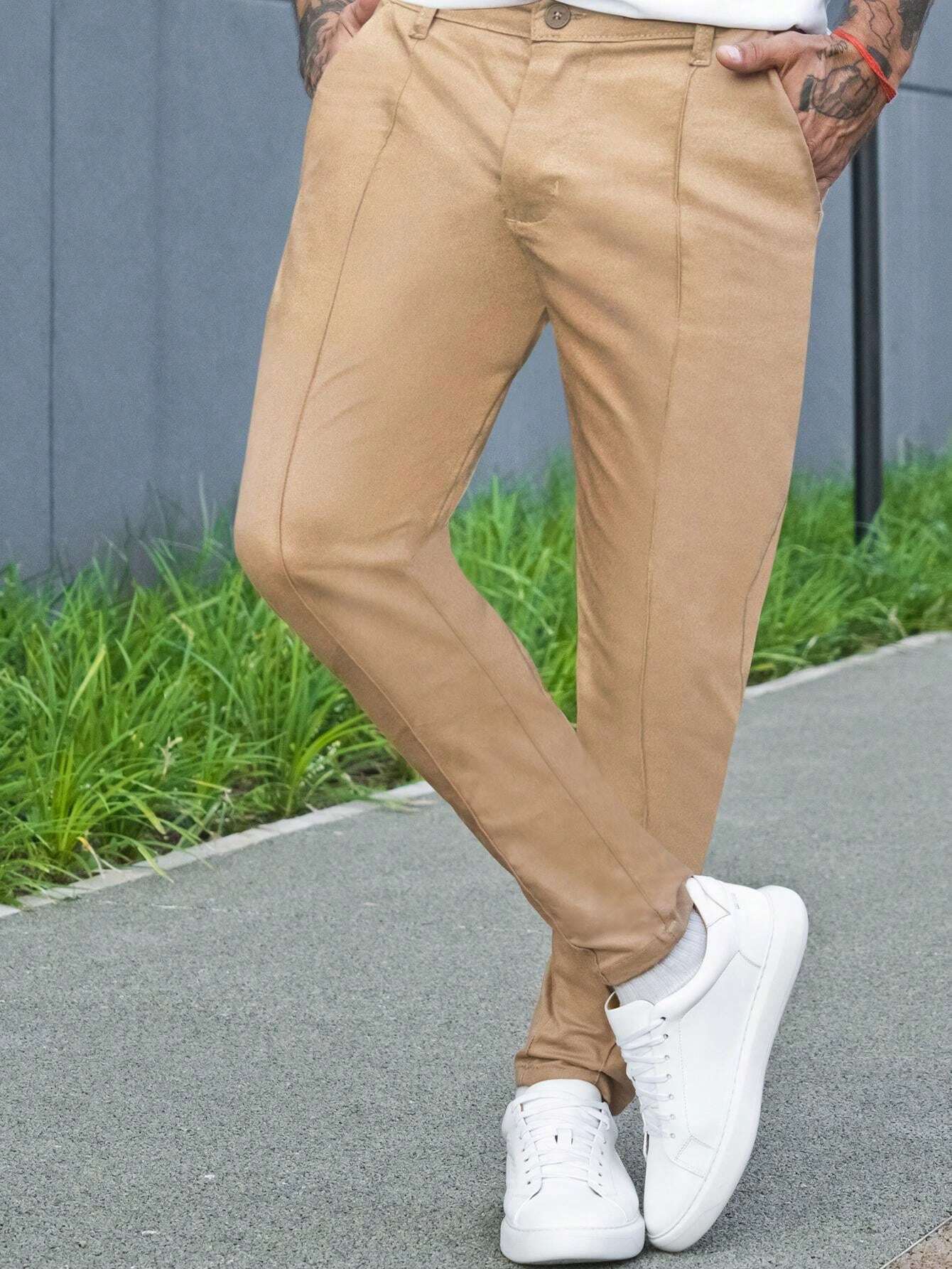 Slim Fit Essential